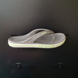Crocs Classic Baya flip-flops outdoor sports slippers for men lightweight and non-slip beach sandals for summer