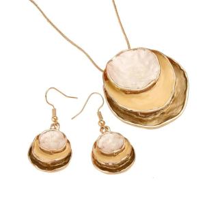 Vòng cổ hoa tinh tế cổ điển và kết cấu hợp kim trang phục hàng ngày Bộ Bông tai phù hợp cho những dịp thời trang