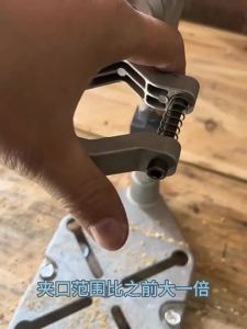 ZZSA Electric Drill Stand Base Grinder Fixed Frame Bench Woodworking Table Bench Drill Holder Power Grinder With Vise 9T1N6