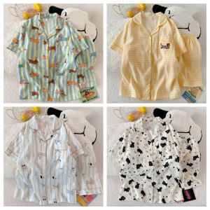 ROB TOY แขนสั้น ชุดนอนการ์ตูน หมา แมว ลูกแมว ชุดนอนสำหรับสุนัขและแมว ชุดนอนอนิเมะ หลวม ชุดนอนสองชิ้น ฤดูร้อน