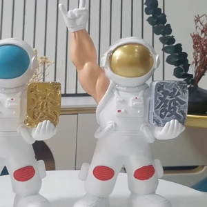 Cơ bắp cánh tay phi hành gia điêu khắc nhựa bức tượng để bàn văn phòng decors để thu hút sự giàu có và vận may tốt trang trí