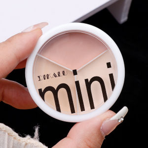 Sweet mint tri-color Concealer  Waterproof Moisturizing Covers Spots Acne Marks Dark Circles