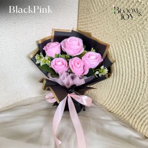 BUKET BUNGA MAWAR BUKET WISUDA BUKET FLOWERS BUCKET HADIAH CEWEK COWOK GRADUATION Bucket Bunga Artificial Mawar Wisuda Graduation Hadiah Ulang Tahun Ultah Cewek Cowok Buket Flower Palsu
