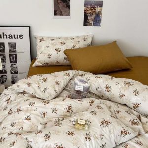 Bộ chăn ga gối 100% cotton living hoa nhí nâu bản vintage mới về ✌🏻✌🏻✌🏻 thoáng mát cực đẹp