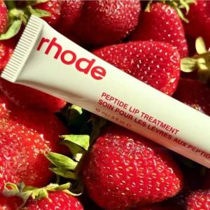 Rhode Lemontini Peptide Lip Tint Lip Balm