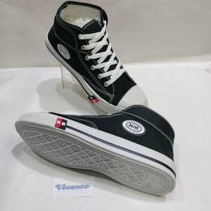 SEPATU SEKOLAH TKSDSMPSMA NB LCHC TALI BAHAN CANVAS 28-43