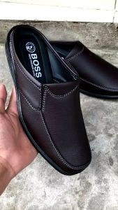 Giày không gót nam phom đẹp..da mềm..mang êm chân..mã SP18..màu nâu..đế khâu sẵn rất chắc chắn