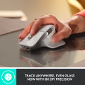 Logitech MX Master 3S Wireless and Bluetooth Mouse เม้าส์ไร้สาย เสียงคลิกเงียบลงมากถึง 90% พร้อมเซ็นเซอร์ 8000 DPI. 