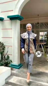 Atasan Wanita Arrumaisah Blouse Brokat