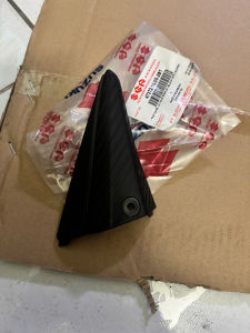 Ốp nối Suzuki Axelo 125 Hàng chính hãng mới 100%