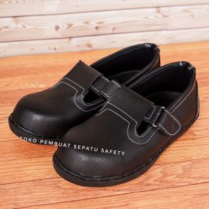 Sepatu Safety Cewek Fantofel Cewek KITCHEN anti licin Sepetu kerja Wanita Kantor Pom Bengkel Pabrik Kitchen Terlaris Sepatu Guru Sepatu Nator Dinas sepatu safety kantor sepatu safety wanita sepatu kerja wanita