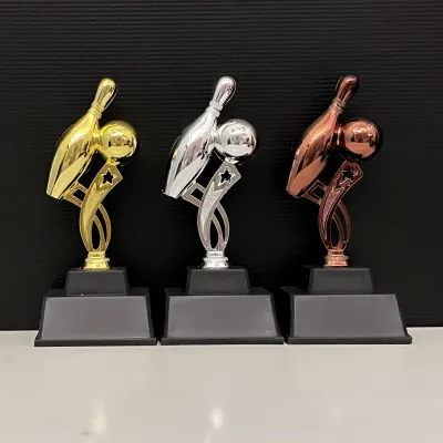 Bowling Plastic Trophy AUS-MF003 & BE-PF02 Screw Medal (Hadiah Sukan Sekolah Dan Anugerah Cemerlang) Piala Cenderahati.