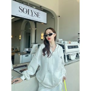 ใหม่ชุดเซ็ทตัวดังในTIKTOK!!! ปั้มลายตัวอักษรนูน สไตล์เกาหลี ฮิปฮอป เสื้อแจ็คเก็ตผู้หญิง เสื้อแจ็คเก็ต เสื้อกันหนาวแขนยาวมีหมวก มีฮู้ด TZ92