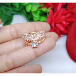 Cincin Perhiasan Titanium Tembaga Rodium Perhiasan Lapis Emas 1824 karat C48
