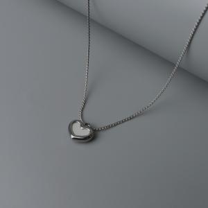 HB Jewelry LIV Version Callie Silver Mini White Heart Pendant Necklace Fashion Accessories XL00436