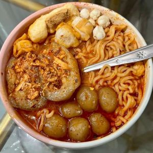 Boci Baso Aci Ayam Suir Jumbo Mix Mie Varian Baru Bikin Mantap