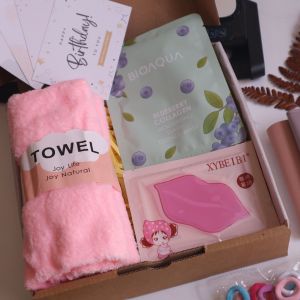 Kado Hadiah Lucu Paket Ulang Tahun Cewek Gift Box Handuk Hadiah Kelulusan Kado Pernikahan Kado Wisuda Wanita