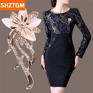 [COD] SHZTGM เข็มกลัดดอกไม้โอปอลเข็มกลัดคริสตัลพลอยเทียมเข็มกลัดงานเลี้ยงงานแต่งงานเครื่องประดับผู้หญิง