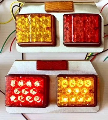 ไฟราวข้าง รถบรรทุก แป้นสเตนเลส LED ไฟติดรถ มีไฟ 12v และ 24v (ราคาต่อ 1 แป้น)