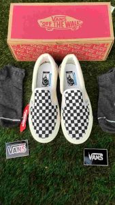SEPATU VANSSEE SLIP-ON CHACKERBOARD OG WAFLE DT BNIB MADE IN CHINA SEPATU PRIA SEPATU WANITA SEPATU CASUAL SEPATU IMPORT SEPATU SEKOLAH SEPATU FORMAL
