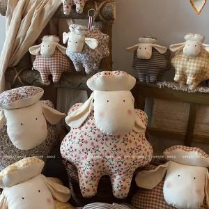 Soothing animal plush toy oversized squishy pillow cute and stress-relieving soft seal doll little lamb beanbag pink pig raccoon