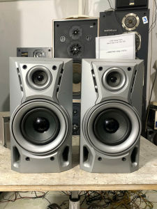 Bán cặp loa nghe nhạc TEAC loa trung bãi nhật về đẹp keng hát cực hay(2025)