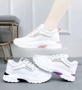 รุ่นใหม่ พร้อมส่งจากไทย cx021 รองเท้าผ้าใบแฟชั่นผู้หญิงa รองเท้าผ้าใบสีขาว