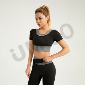 UMISO Slim Sports Top With Fixed Chest Pads Breathable Quick Dry Running Gym Fake Two Piece Short Sleeves