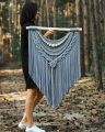 macrame wall hanging hiasan dinding dekorasi ruangan hiasan gantung. 