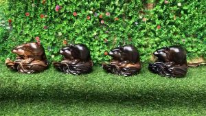 Tượng chuột đứng bị tiền phong thủy gỗ mun sọc kt 20/15/12