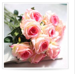 Com bo 10 bông hồng nhung đẹp xúất sắc- Hoa giả