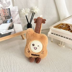 YIXINA Nhạc cụ  dây chuyền búp bê guitar plush Đàn violin Phim hoạt hình Vòng chìa khóa nhồi bông hình đàn guitar Sáng tạo Mềm mại Móc khóa nhồi bông hình cây đàn guitar Đồ trang trí ba lô