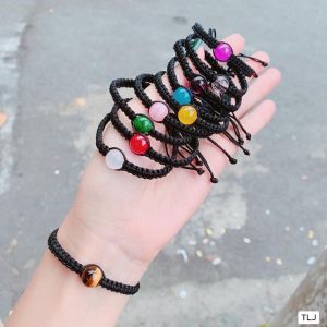 Vòng tay đan dây mix đá phong thủy theo mệnh