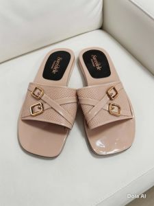 FLAT KOREAN FLAT SUMMER BEACH HOUSE SANDALS FOR WOMEN WTH PVC TEXTURE ONE STRAP BREATHABLE SUMMER BEACH SLIPPER