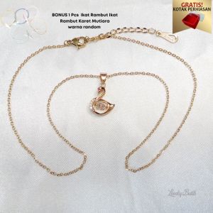 Kalung Titanium Anti karat Chel Model Liontin Angsa Permata Bonus 1 Pcs Ikat Rambut - Lovelybutik
