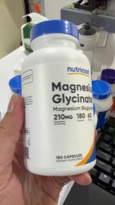 Viên uống bổ sung Magie Nutricost Magnesium Glycinate - - Sản phẩm mang lại nhiều lợi ích tuyệt vời cho sức khỏe như hỗ trợ ngủ ngon giảm stress giảm chuột rút căng cơ hỗ trợ quá trình chuyển hóa canxi cho xương chắc khỏe.