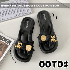 TKGirl NEW PRODUCT รองเท้าหูหนีบเสริมส้น บอกเลยดีไซน์สวยหรู หูหนีบเพิ่มความเแพงด้วยโบว์และตุ๊กตาสีทอง ทรงเสริมส้นมาให้แบบเริ่ด งานสวยราคาปังสาวๆห้ามพลาด