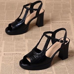 [Free Shipping] Thick-Soled Chunky-Heeled Open-Toe Sandals With A Fashionable Single-Strap Design Perfect For Spring And Summer And Versatile Enough To Be Paired With Any Outfit