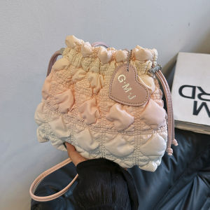 clu Pleated Cloud Shoulder Bag Sweet Lady Drawstring Bucket Bag Fashionable and Versatile Design ulc