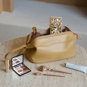 กระเป๋าเครื่องสำอางเบาหรูหราหนัง PU กระเป๋าแต่งหน้าสองชั้นกระเป๋าเดินทางขนาดใหญ่