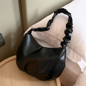 Sheii กระเป๋าถือ วัสดุยาง คุณภาพดี ใส่ของจุกจิก สีสันสดใส น่ารักมากๆ ราคาถูก สุดคุ้มมากพี่จี้ ใครไม่มีคือพลาด