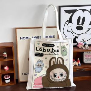 Túi Tote Vải Canvas Hình Labubu Siêu Dễ Thương – Túi Vải Đeo Vai Hot Trend In Sắc Nét Đựng Vừa A4