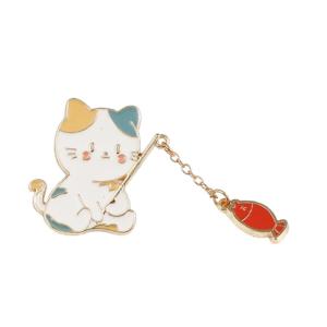 Playful Cats Fishing Brooch Adorable Alloy Pin Lightweight Design For Kids Adults Fashion Accessory With Colorful Fish Charm