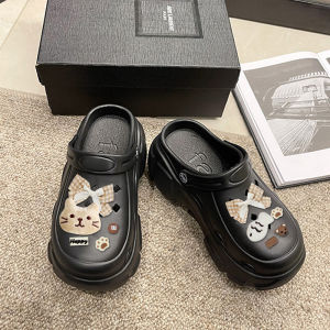 LHMoonlight สินค้าใหม่ รองเท้าแตะแบบสวมแฟชั่น งานสวยสวมสบาย ราคาน่ารักมาก ฟรีตัวติดการ์ตูนสุดเก๋ แบบใหม่แบบสับมาก ทรงสวยสวมสบาย รุ่นนี้ทำความสะอาดง่าย ไม่อยากพลาดกดสั่งในตะกร้าได้เลย