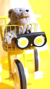 WH Portable Fashion Cartoon Glasses Storage Box Cute Sunglasses Bag Can Hang Eyeglasses Case