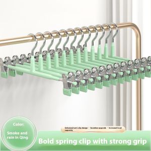 Móc treo quần đa chức năng với các clip mạnh mẽ để sử dụng tại nhà thiết kế chống trượt