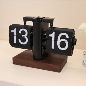 Premium Walnut Automatic Flip Clock Vintage Mechanical Desk Clock Home Decor