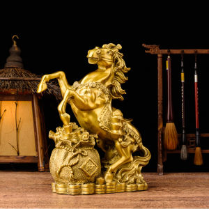Tượng ngựa xích thố đứng trên túi tài lộc bằng đồng thau phong thủy Hồng Thắng