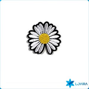 LoviRa 1pcs DIY Small Daisy Embroidered Cloth Sticker Hole Repair Decorative Clothes Sticker