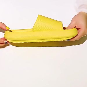 [Free Shipping] Eva Slippers Thick-Soled Summer Sandals Suitable For Home Bathroom And Shower Use With Anti-Slip And Odor-Resistant Features
